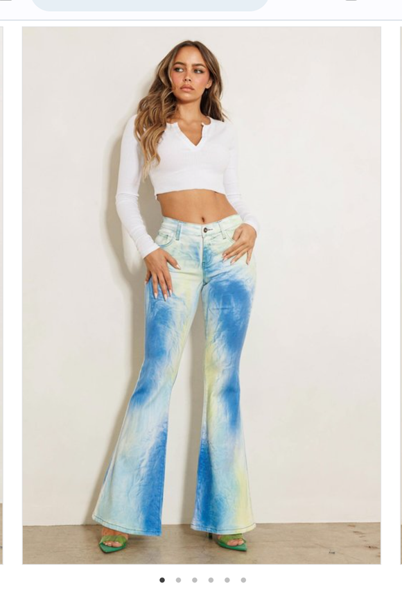 Admirable Tie-Dye Flare Jeans